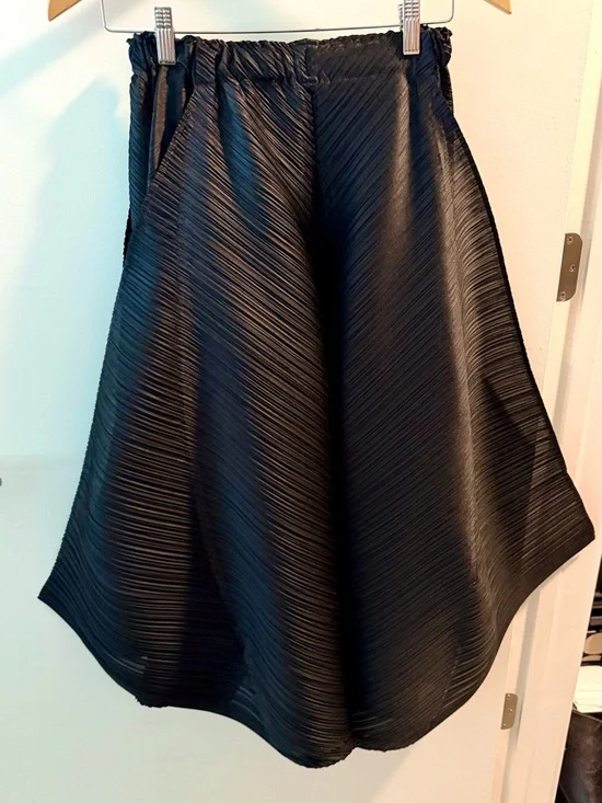 Issey Miyake Pleats Please Flowy Black Pants - JP 3 / US S/M - Picture 2 of 4